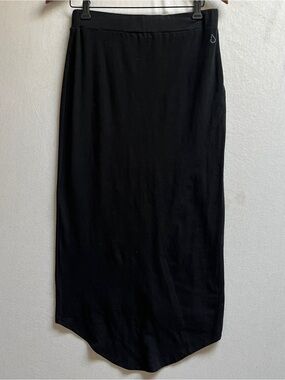 Volcom Black Curved Hem Midi Skirt Elastic Waist Size Small